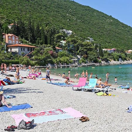 Apartments By The Sea Trpanj, Peljesac - 257 Екстериор снимка